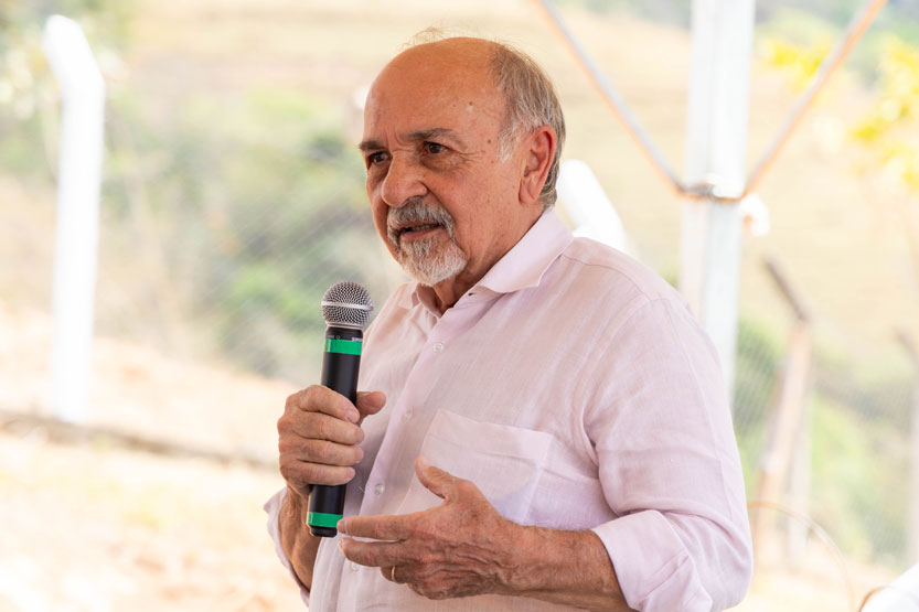 Presidente da Diretoria Executiva da AFPESP, Artur Marques, em discurso na UL Serra Negra. 