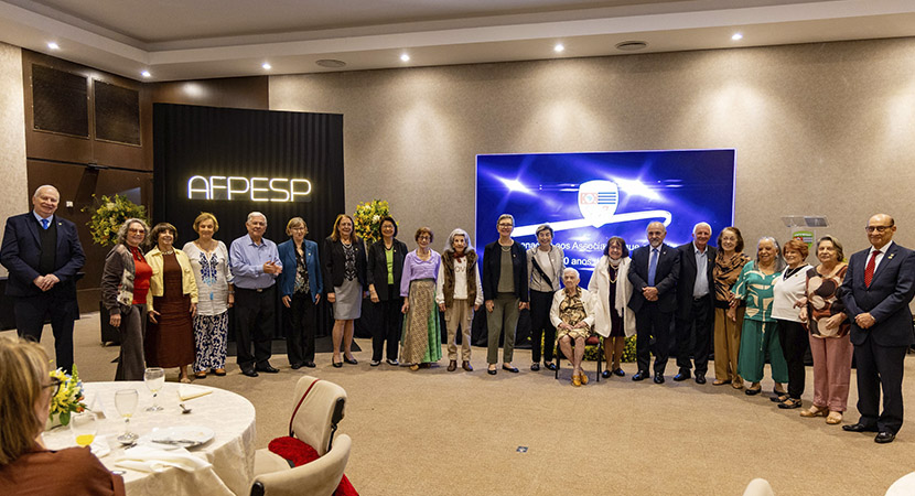 1010 imagem interna Evento Santos 9