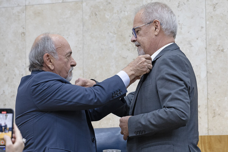 1107 imagem interna artur teixeira