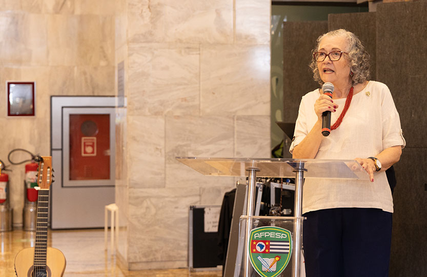 0119 Imagem interna Mostra Ana Maria