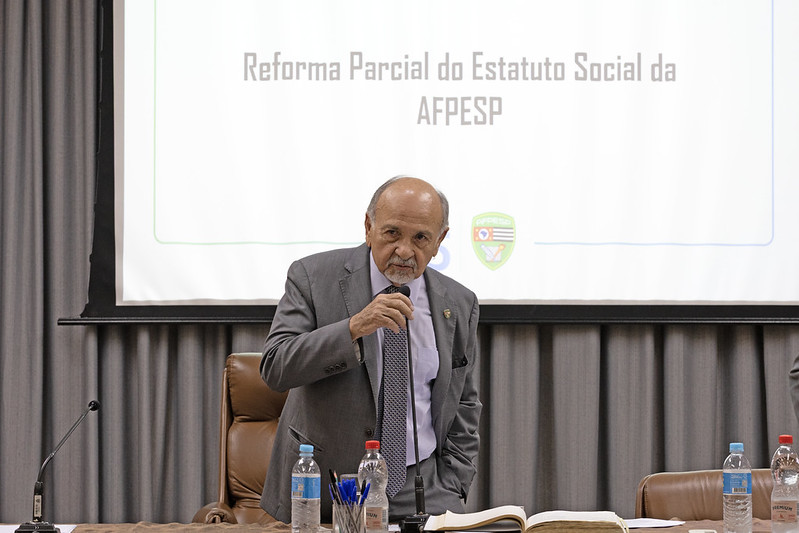 0313 imagem interna assembleia estatuto