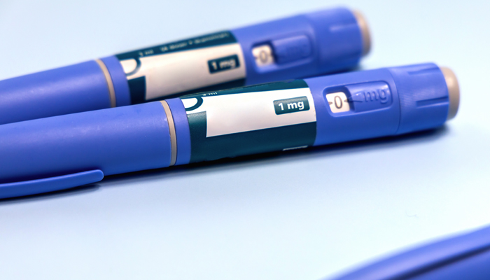 Canetas emagrecedoras: Anvisa proíbe lotes de Tirzepatida das marcas Synedica e TG