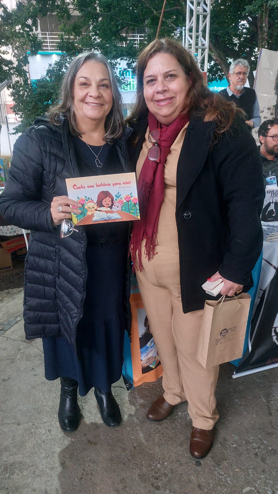 A acadêmica Su e Valeria Palheiros. Foto: acervo pessoal