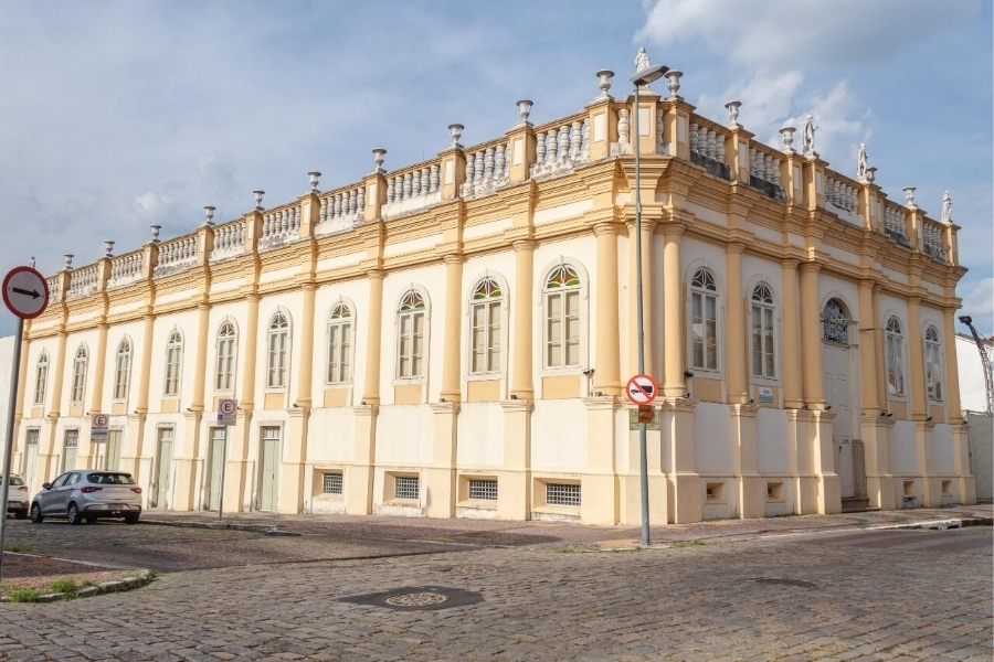 Museu Bernardino de Campos