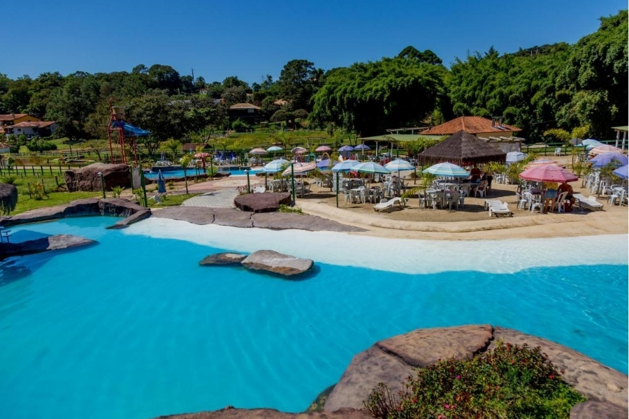 Quinta do Cedro e Praia de Minas