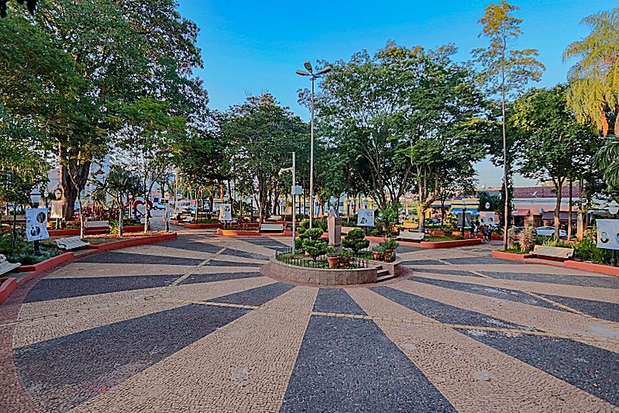Praça Gustavo Teixeira